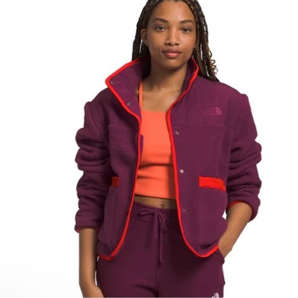 The North Face Women's Cragmont Fleece Jacket Medium NEW With Tags - Picture 1 of 4